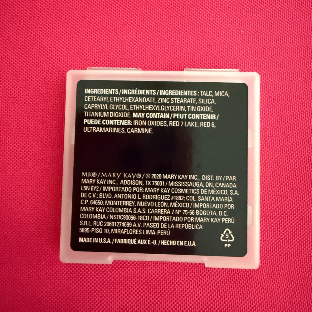Mary Kay Chromafusion Blush - Desert Rose Retired Shade - Picture 2 of 3